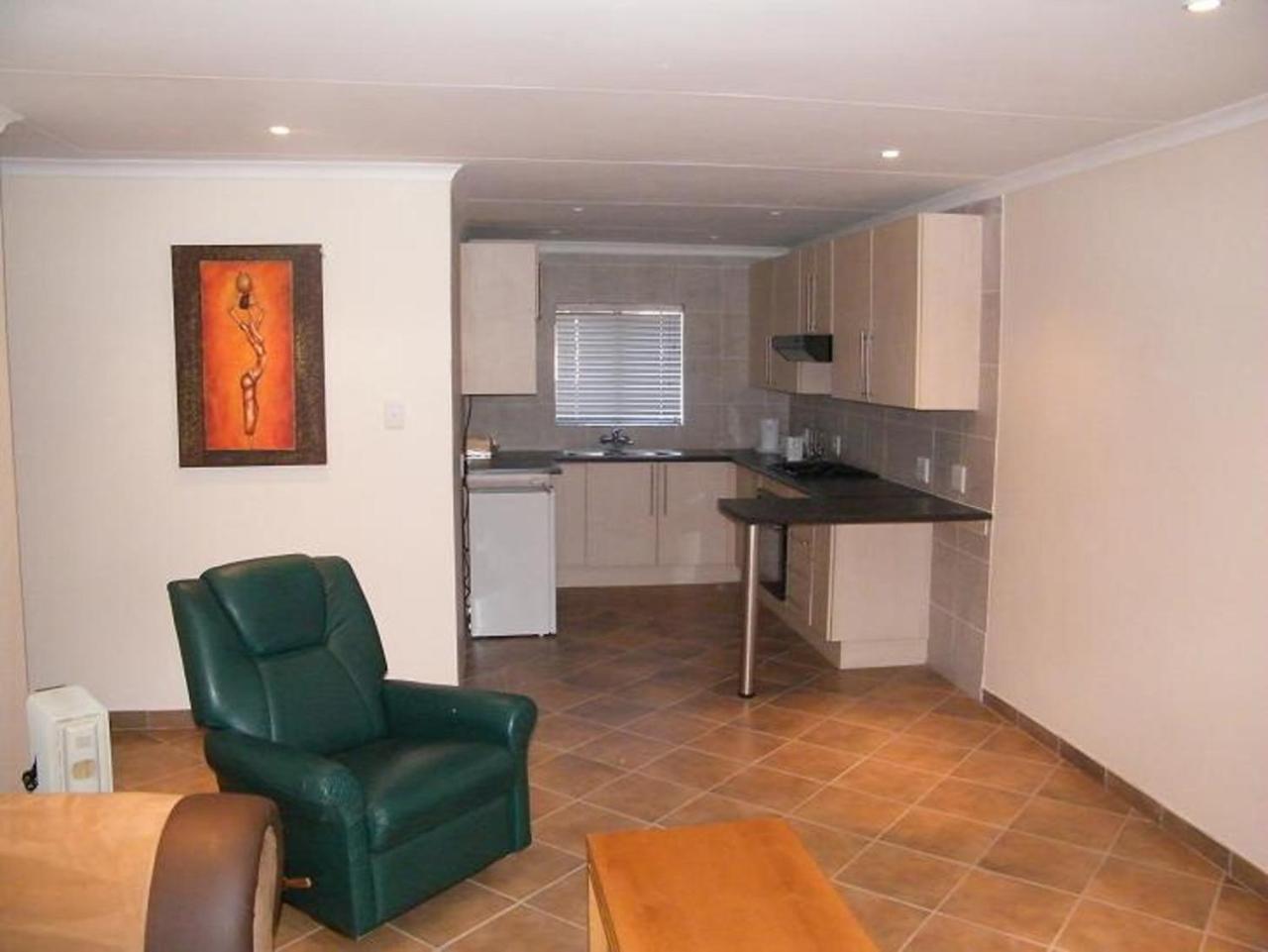Airport Lodge Guest House Κέμπτον Παρκ Εξωτερικό φωτογραφία