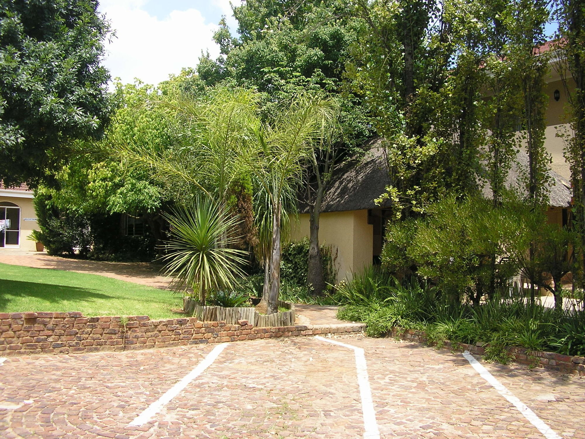 Airport Lodge Guest House Κέμπτον Παρκ Εξωτερικό φωτογραφία